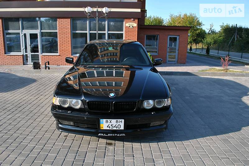 Седан BMW 7 Series 2001 в Староконстантинове