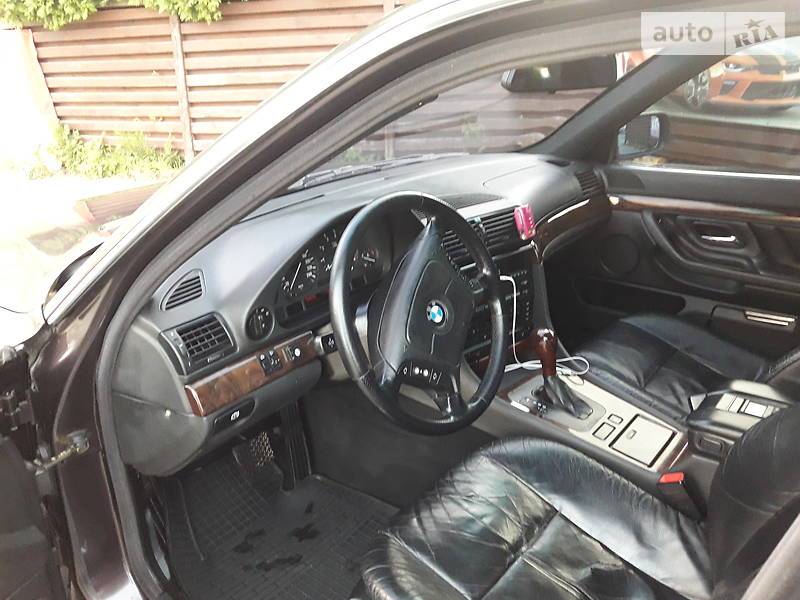 Седан BMW 7 Series 1997 в Львові
