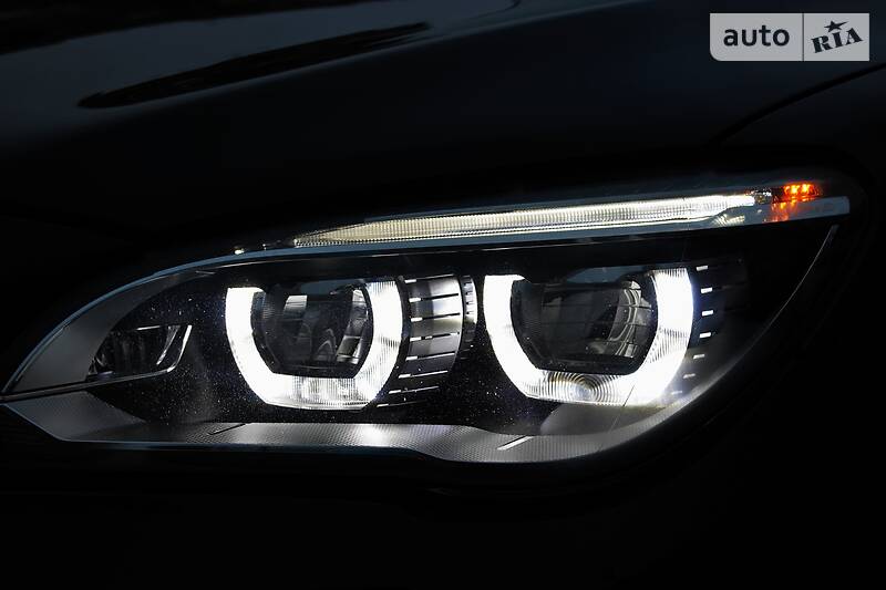 Седан BMW 7 Series 2013 в Одесі