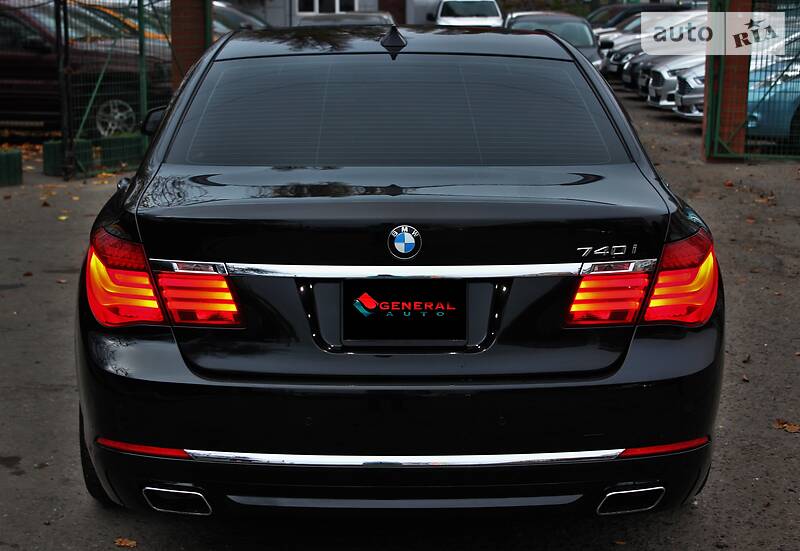 Седан BMW 7 Series 2013 в Одесі