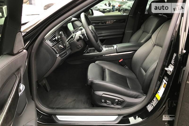 Седан BMW 7 Series 2014 в Києві фото 22 Седан BMW 7 Series 2014 в Києві
