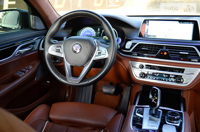 Седан BMW 7 Series 2016 в Києві