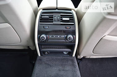 Седан BMW 7 Series 2011 в 