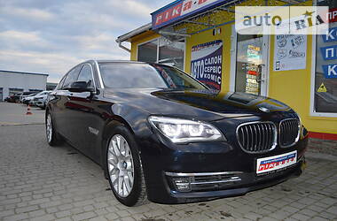 Седан BMW 7 Series 2015 в Львове