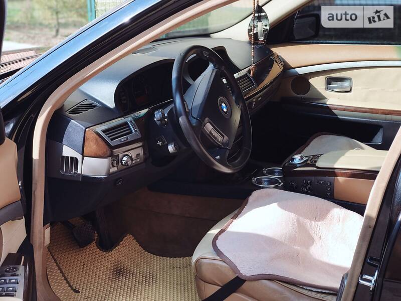 Седан BMW 7 Series 2002 в Тернополі