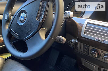 Седан BMW 7 Series 2005 в Луцке