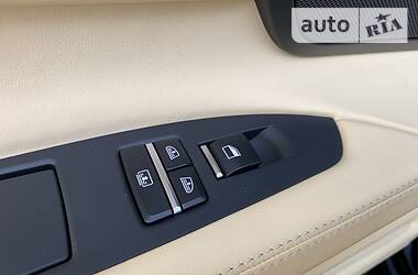 Седан BMW 7 Series 2011 в 