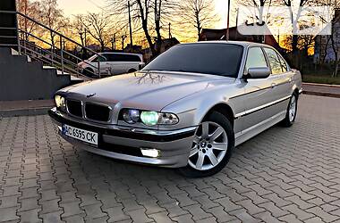 Седан BMW 7 Series 2001 в 