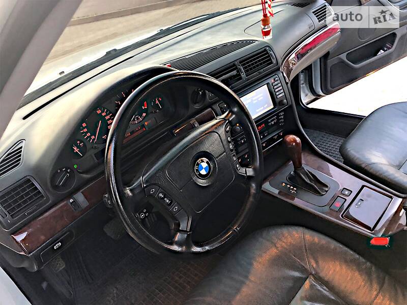 Седан BMW 7 Series 2001 в Нововолинську фото 20 Седан BMW 7 Series 2001 в Нововолинську