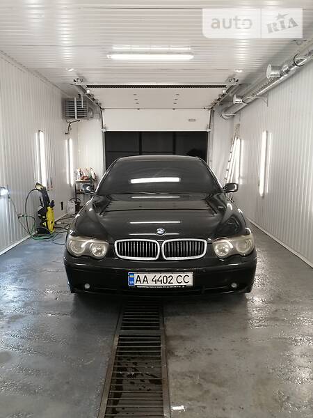 Седан BMW 7 Series 2002 в 