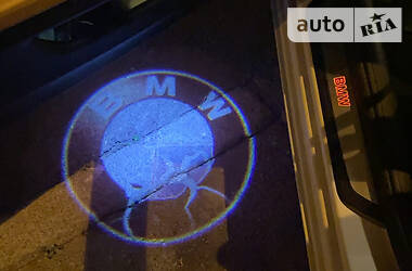 Седан BMW 7 Series 2011 в 