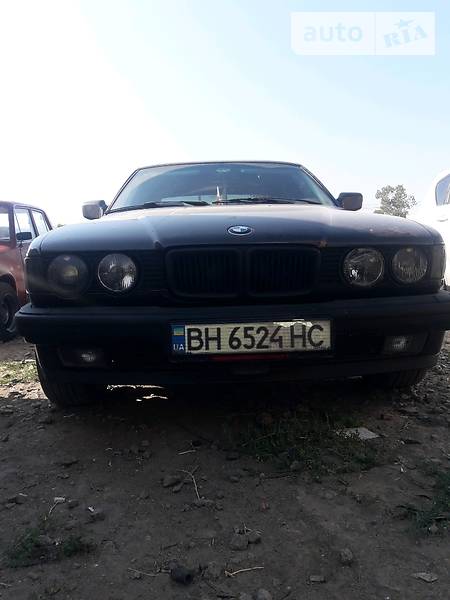 Седан BMW 7 Series 1987 в Одессе