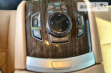 Седан BMW 7 Series 2014 в 