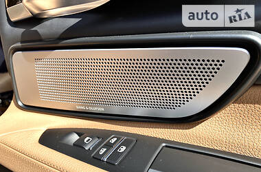 Седан BMW 7 Series 2014 в 