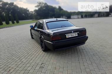 Седан BMW 7 Series 2000 в Одесі