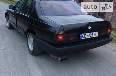 Седан BMW 7 Series 1992 в Ровно