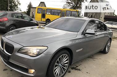 Седан BMW 7 Series 2010 в Тернополі