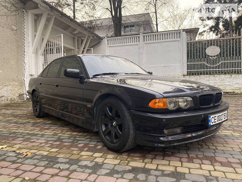 Седан BMW 7 Series 2001 в Черновцах