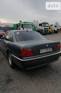 Седан BMW 7 Series 2000 в Києві