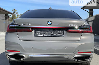 Седан BMW 7 Series 2019 в Киеве