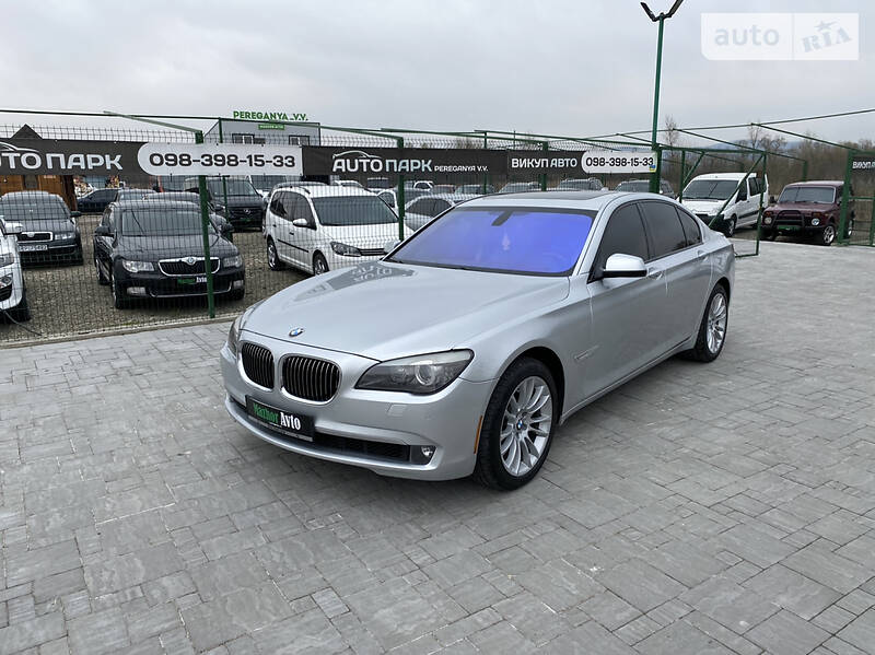 Седан BMW 7 Series 2011 в Тячеве