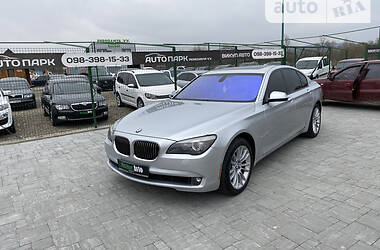 Седан BMW 7 Series 2011 в Тячеве