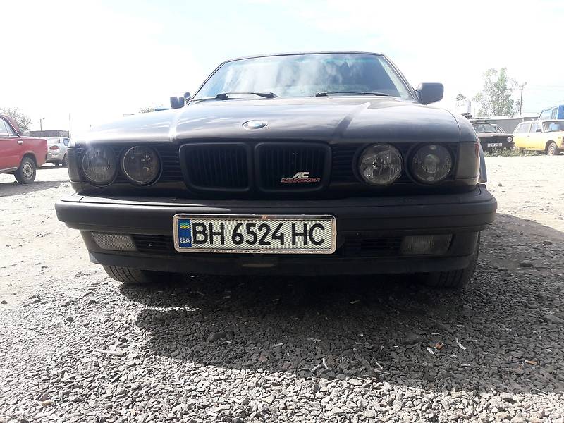 Седан BMW 7 Series 1987 в Одессе