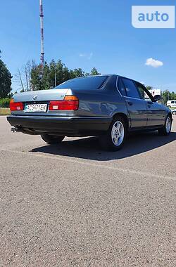 Седан BMW 7 Series 1993 в Ковеле