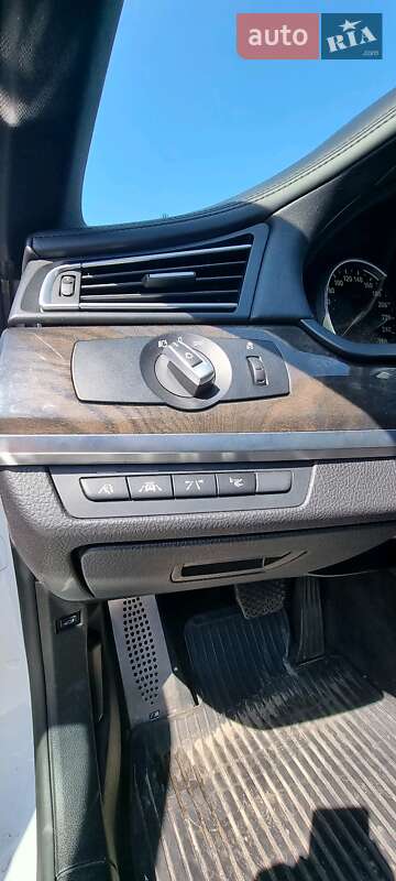 Седан BMW 7 Series 2014 в Черкасах