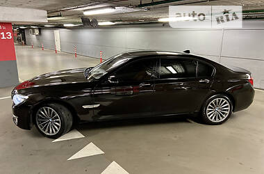 Седан BMW 7 Series 2012 в Києві