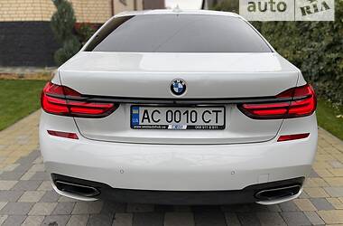 Седан BMW 7 Series 2017 в Луцке