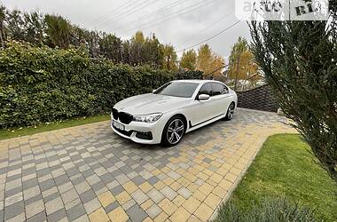 Седан BMW 7 Series 2017 в Луцке