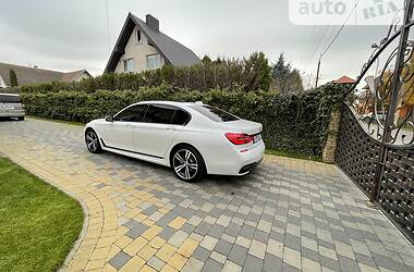 Седан BMW 7 Series 2017 в Луцке