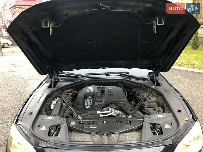 Седан BMW 7 Series 2012 в Черкасах