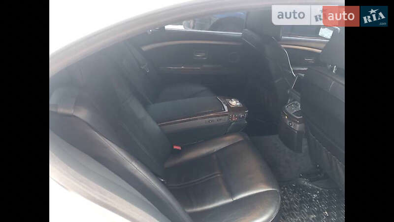 Седан BMW 7 Series 2003 в Одессе