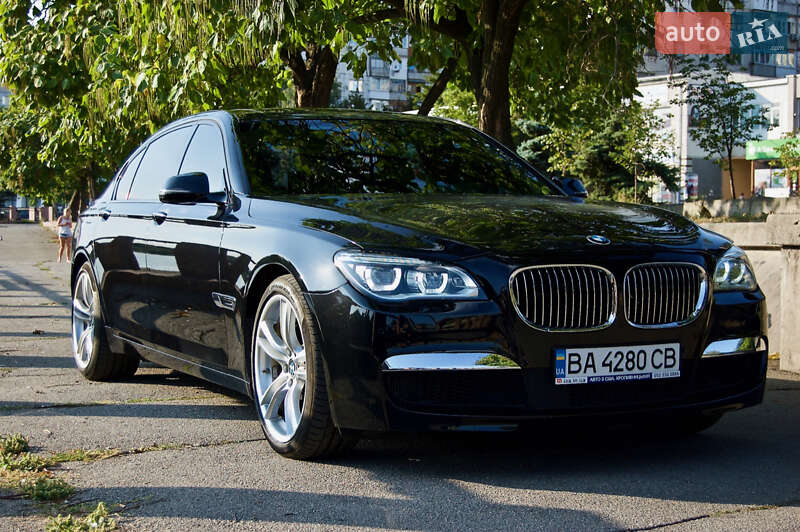 Седан BMW 7 Series 2015 в Кропивницькому