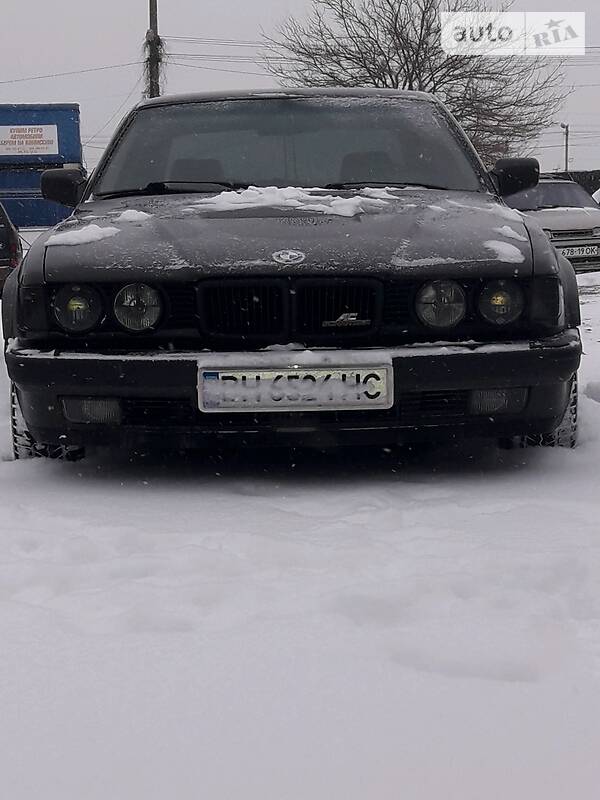 Седан BMW 7 Series 1987 в Одессе