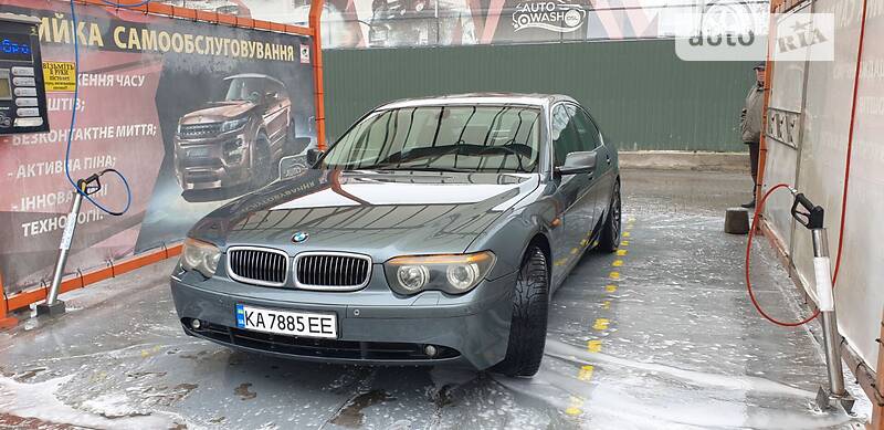 Седан BMW 7 Series 2001 в Киеве