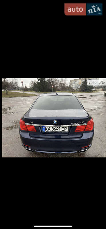Седан BMW 7 Series 2010 в Кропивницком фото 27 Седан BMW 7 Series 2010 в Кропивницком