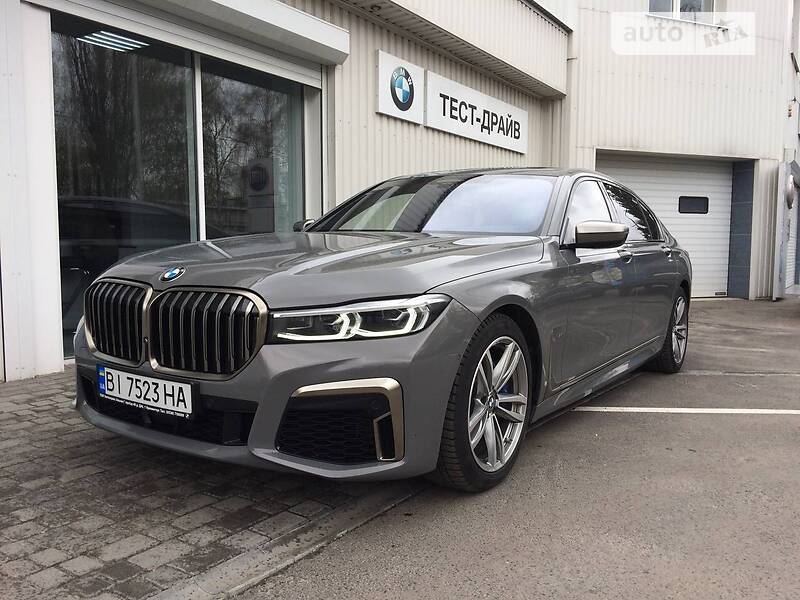 Седан BMW 7 Series 2021 в Кременчуці