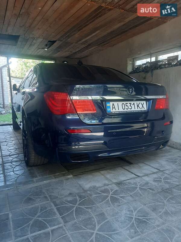 Седан BMW 7 Series 2011 в Киеве