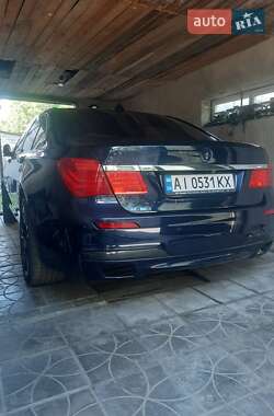 Седан BMW 7 Series 2011 в 