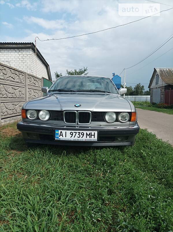 Седан BMW 7 Series 1988 в Борисполі