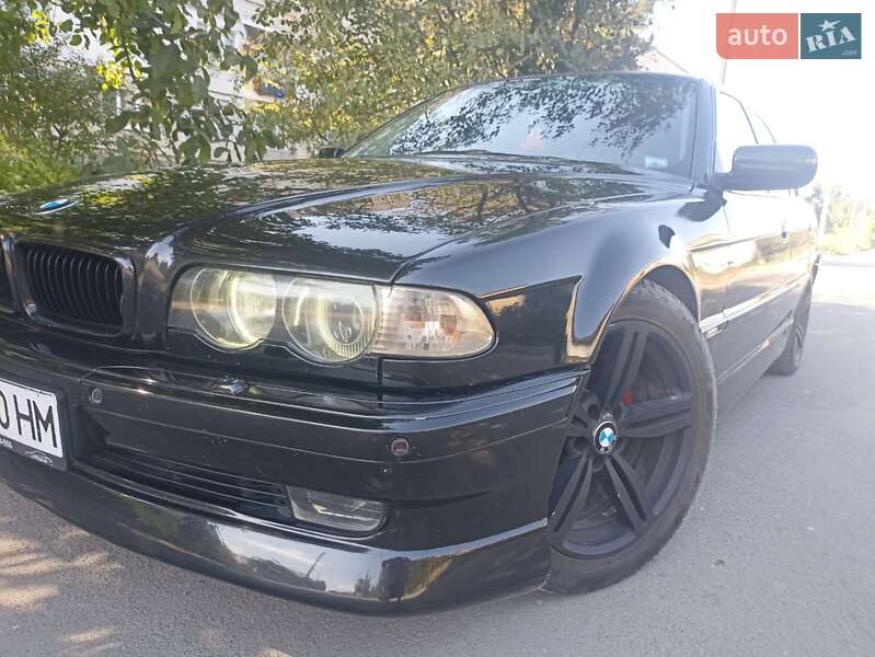 Седан BMW 7 Series 2000 в Ходорове