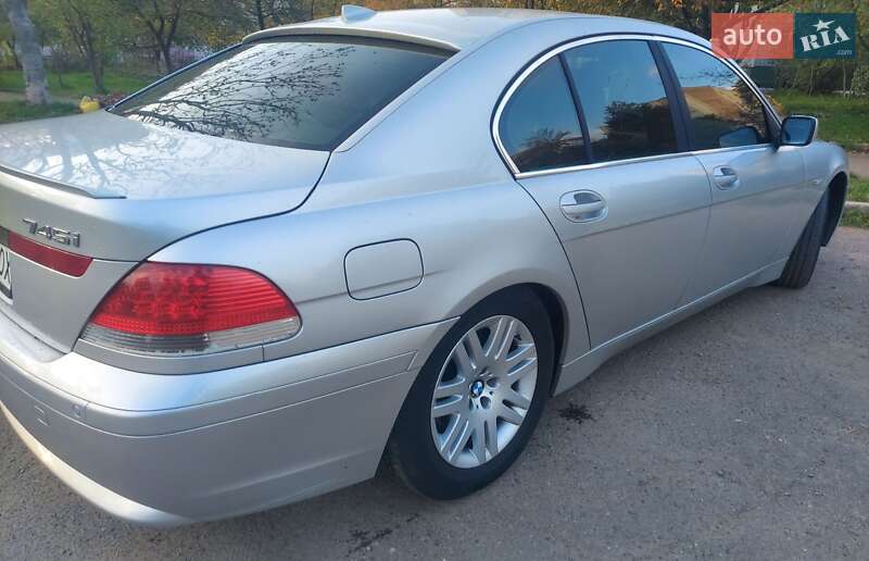 Седан BMW 7 Series 2001 в Дрогобыче