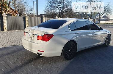 Седан BMW 7 Series 2010 в Коломые