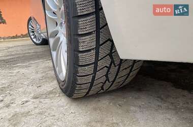 Седан BMW 7 Series 2011 в 