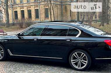 Седан BMW 7 Series 2016 в Киеве