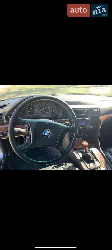 Седан BMW 7 Series 1996 в Хмельницком