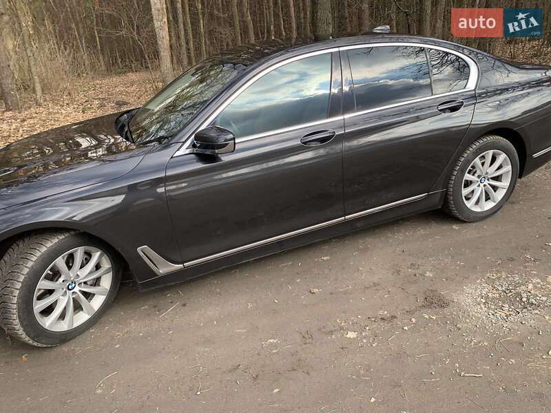 Седан BMW 7 Series 2016 в Житомире фото 19 Седан BMW 7 Series 2016 в Житомире